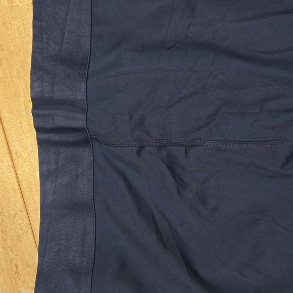 Le ORE Deep Teal Crossover/ Cut-Out Banded Waist Leggings - Picture 9 of 11